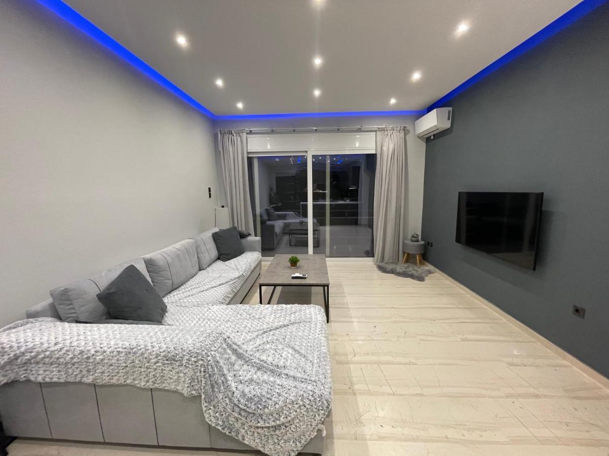 Luxury 3 Bedroom Apartment In Kiato Center Luaran gambar