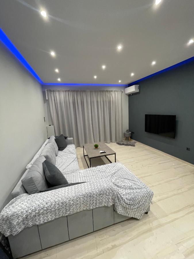 Luxury 3 Bedroom Apartment In Kiato Center Luaran gambar